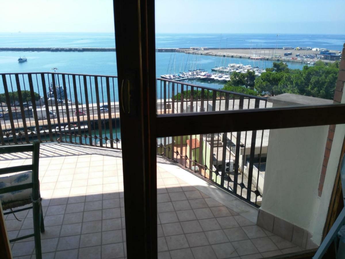 Guest House Domus Cicerone Formia Exteriér fotografie